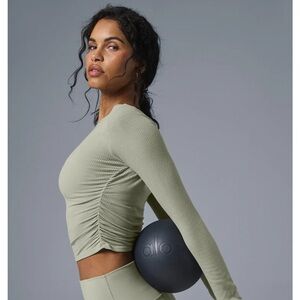 Alo Gather Long Sleeve in limestone green